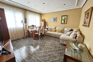 ESTUPENDA CASA EN MORATALLA