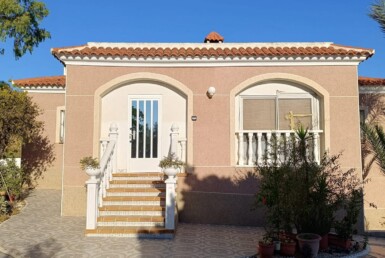 Chalet con parcela en Cañadas de San Pedro