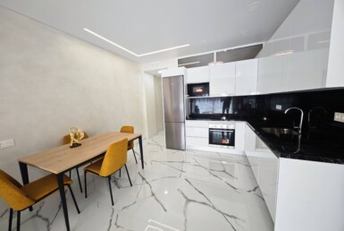 Piso en planta baja con 2 habitaciones en Torrevieja, Playa del Cura