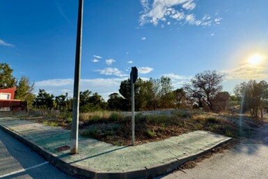 EL HOGAR A TU MEDIDA EN ESTA PARCELA EN "LOS CONEJOS"