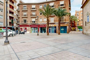 VIVE EN EL CORAZÓN DE MURCIA CON LA COMODIDAD DE TU PROPIO GARAJE