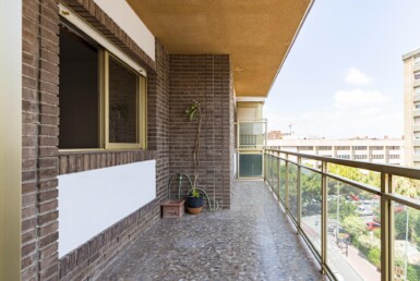 VIVIENDA EN PLENO CENTRO. DETRÁS DE JESÚS-MARÍA