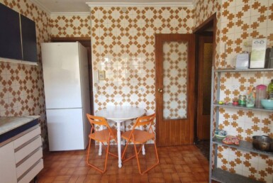 Se alquila este piso para estudiantes