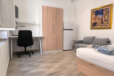 Habitación amueblada cerca de la UCAM, ideal para estudiantes internacionales - Furnished room close to UCAM University, perfect for international students