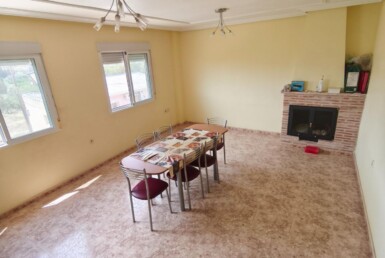 SE VENDE DÚPLEX EN RICOTE