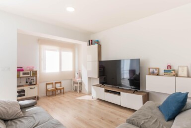 A UN PASO DEL CENTRO