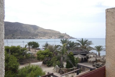 Apartamento de 2 dormitorios en La Azohía a solo 56 m de la orilla del mar